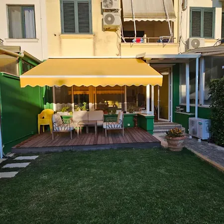 Molla Garden * Golem (Tirana)