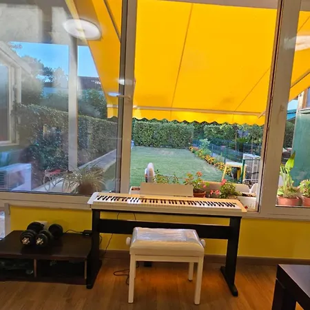 Апартаменты Molla Garden