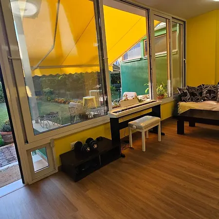 Апартаменты Molla Garden *