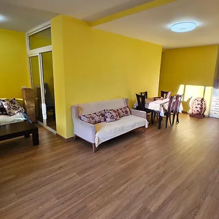 Molla Garden Апартаменты Голем