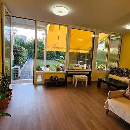 Molla Garden Apartment *