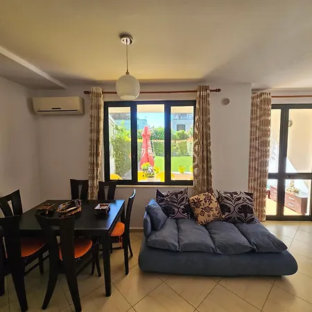 Apartment Molla Garden
