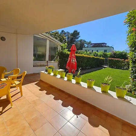 Apartment Molla Garden